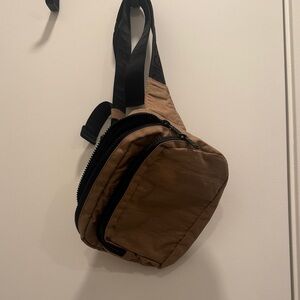 BAGGU Tan Crossbody Bag